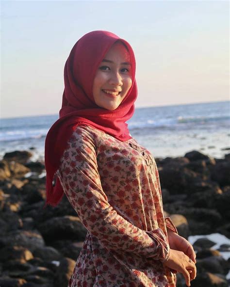 indonesia jilbab Search